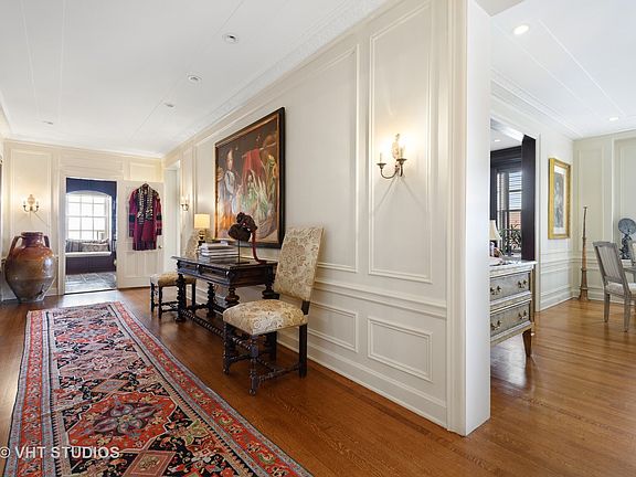 4th image of 233 E Walton Pl #14
