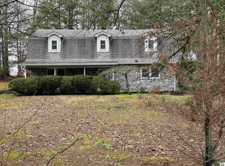 894 Forest Dr, Benton, KY 42025