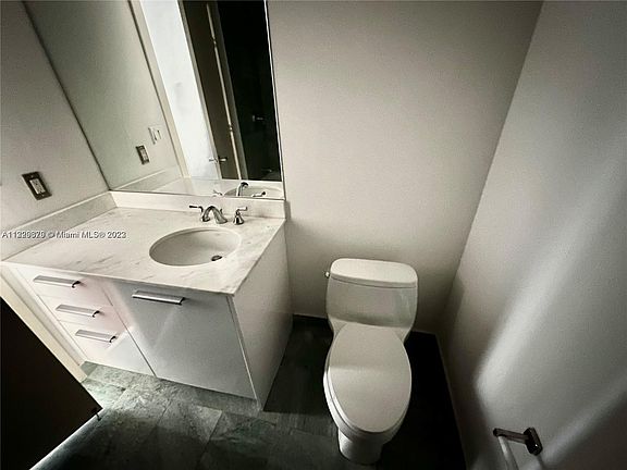 5th image of 1050 Brickell Ave #1616-1