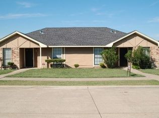 1123 Valleyview Dr, Glenn Heights, TX 75154