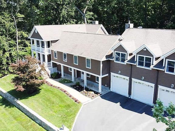 2nd image of 545 Westbrook Dr