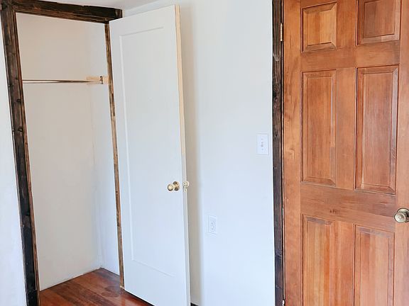 5th image of 414 S University St #B