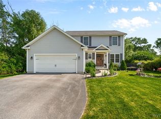 720 N Star Rd, Elma, NY 14052