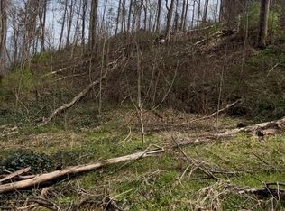 337 Silverbell Ln, Gatlinburg, TN 37738