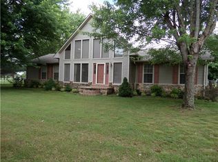 1220 Ethridge Redhill Rd, Lawrenceburg, TN 38464