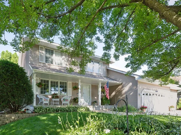 8695 Flamingo Dr, Chanhassen, MN 55317