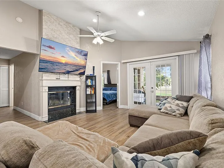 6613 Chantry St — Photo 12