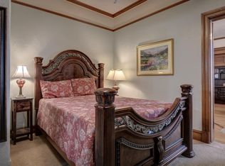 720 N Nevada Ave APT 9, Colorado Springs, CO 80903