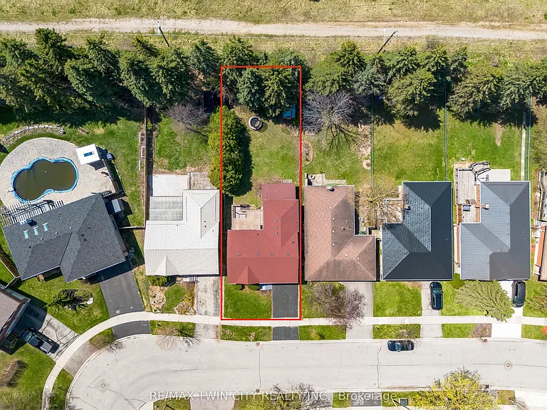 402 Lakeview Dr — Photo 42