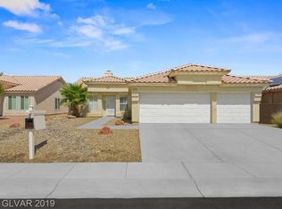3318 Guardsman Ln, North Las Vegas, NV 89032