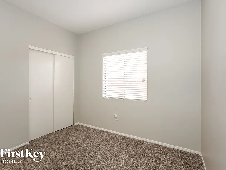 4641 Possum Berry Ln — Photo 12