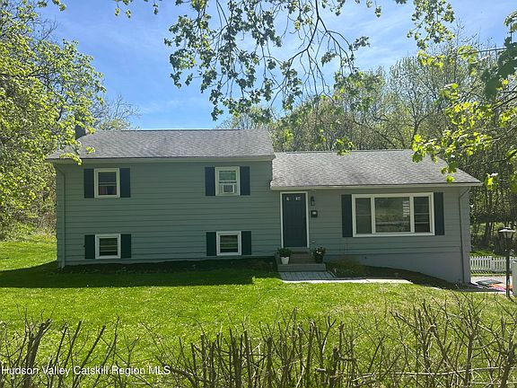 2nd image of 22 Caywood Road