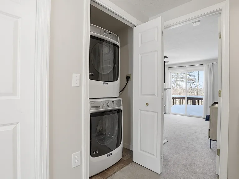 147 Constitution Dr #147 — Photo 2