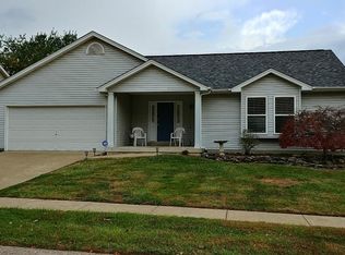 1813 Basket Oak Dr, Saint Charles, MO 63303