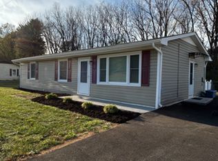 1288 Old Airport Rd, Bristol, VA 24201