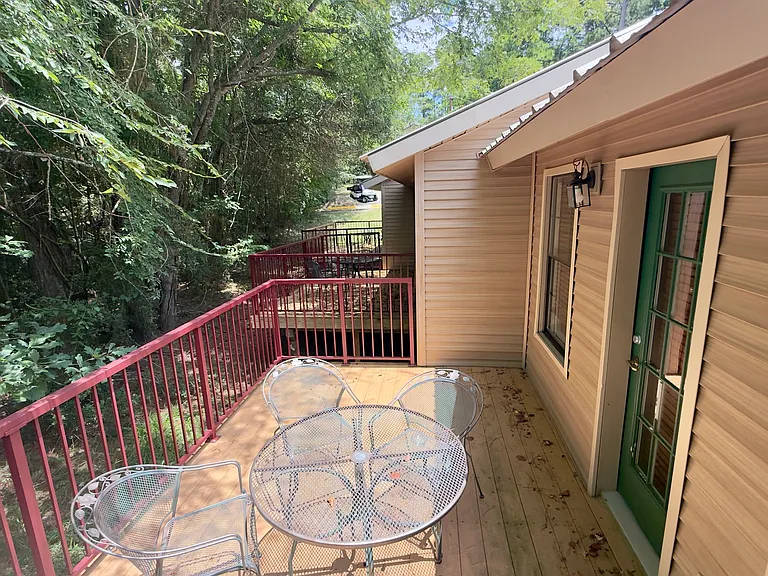 8350 Piney Shores Dr — Photo 16