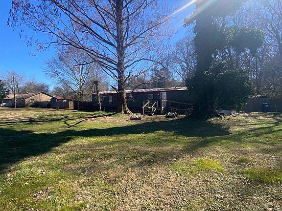 4th image of 1072 Ryland Pike