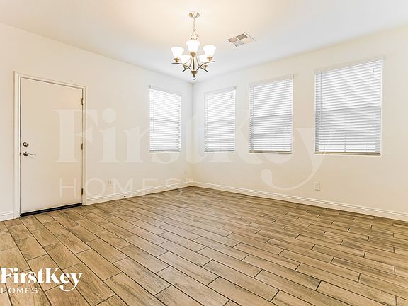 4th image of 6926 E Butte St