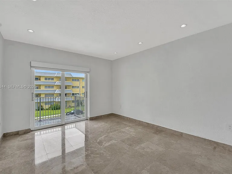 7401 SW 82nd St #302S — Photo 34