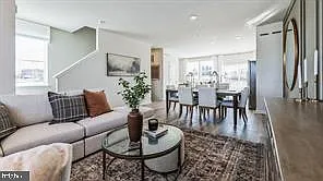 3 bed, 2.5 bath, 1969 sqft, $2,999 — Photo 4