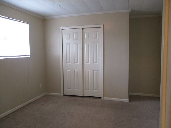 3rd image of 8029 Penrod St #House