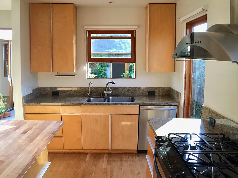 206 Ruth Ave — Photo 5