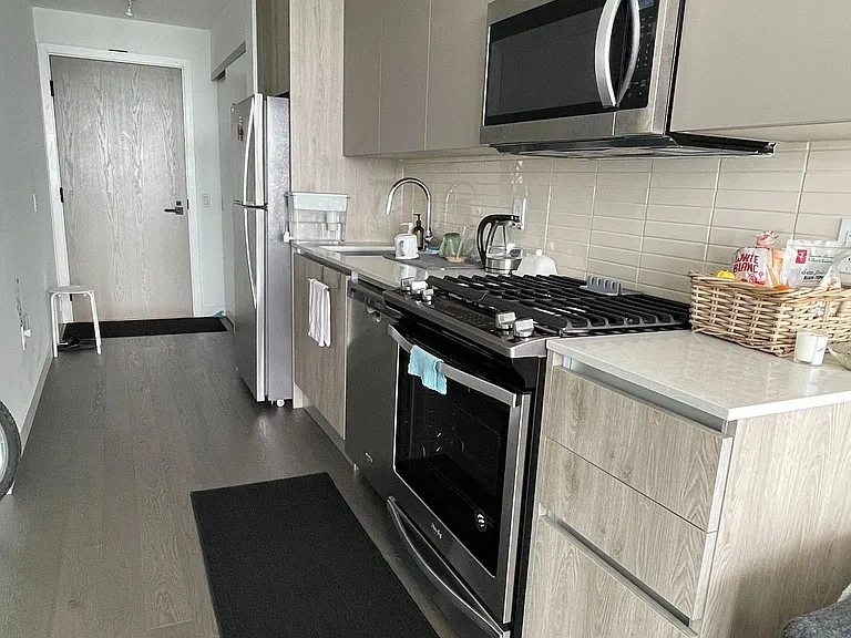 2A Church St #1704 — Photo 2