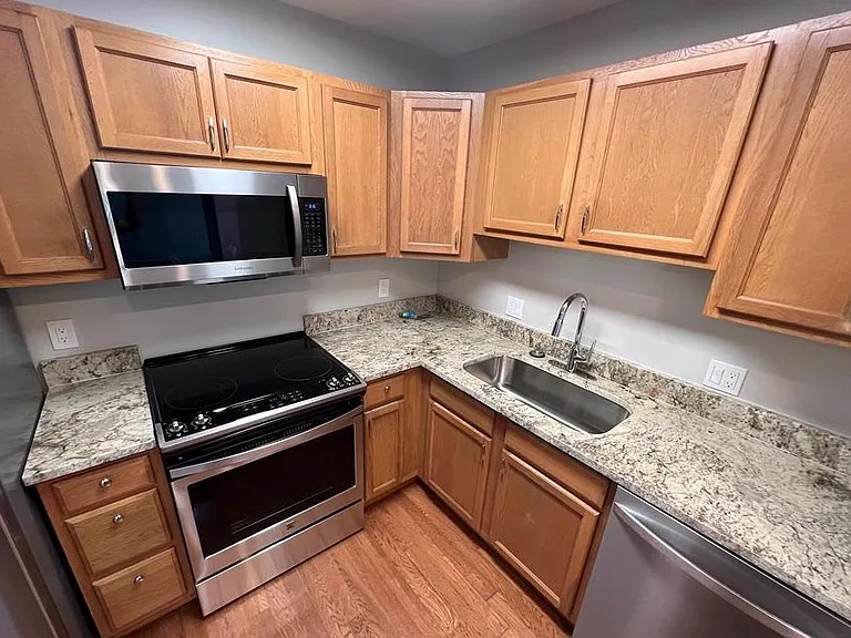 2445 Torquay Ave #112 — Photo 6