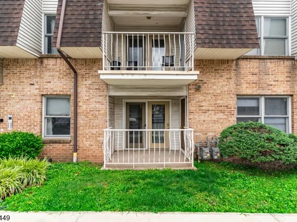 100 W Grand St, Elizabeth City, NJ 07202