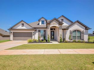 205 Sonora Ln, Norman, OK 73069