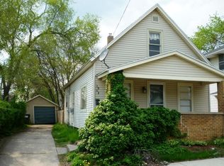 1963 Hendricks Ave SW, Wyoming, MI 49509