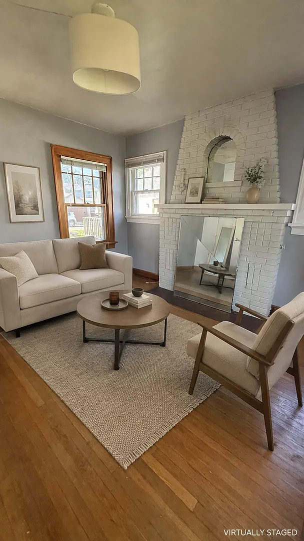3 Bedroom Bungalow Near BSU - IU Health BMH — Photo 4