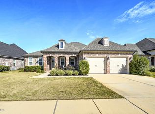101 Meadow Lake Dr, Freeport, FL 32439