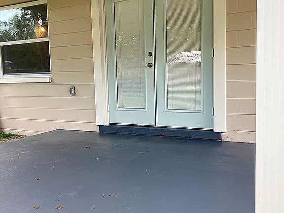 3rd image of 4407 NW 21st St