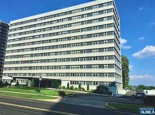 280 Prospect Ave APT 11M, Hackensack, NJ
