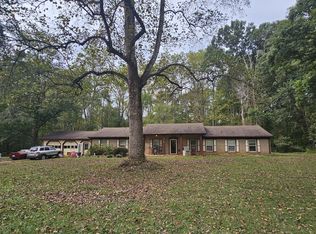 1901 Davenport St, Newton, NC 28658