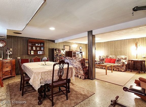 4th image of 1028 E Lilac Dr