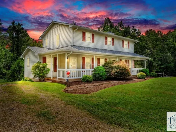 1119 Wagon Trail Rd, Ridgeway, VA 24148