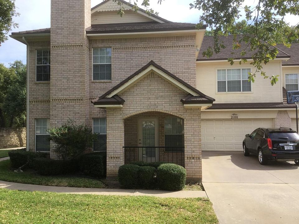 1st image of 2100 Lakeforest Dr