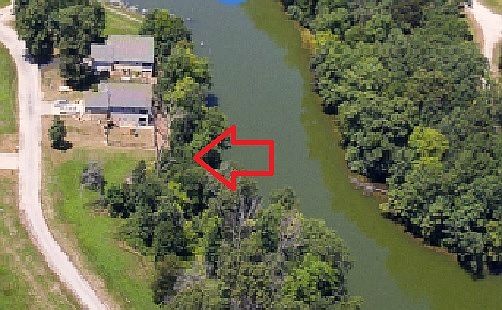 3rd image of 425 Beyers Lake Est