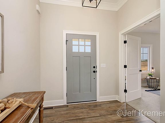5th image of 649 Stonebriar Cir #1