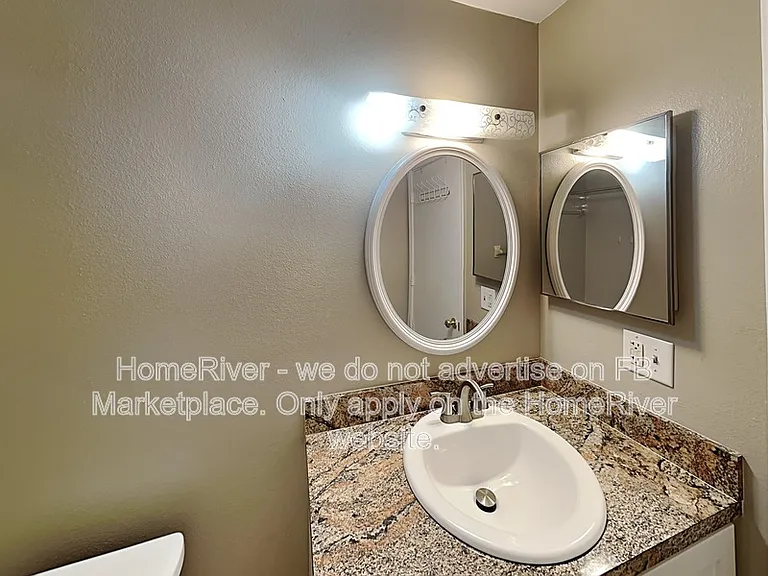 421 Hunter Cir — Photo 12
