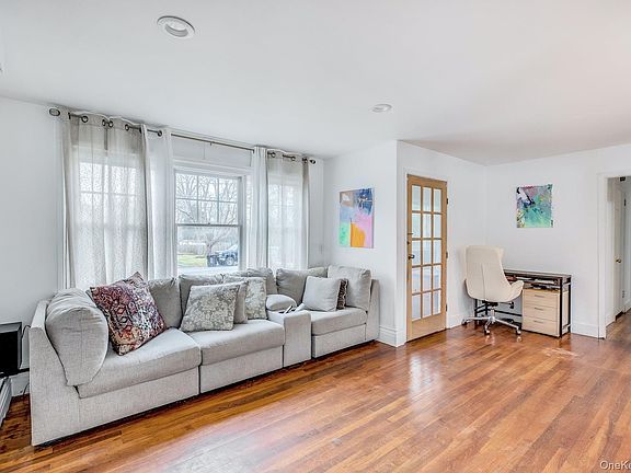4th image of 7 George Street