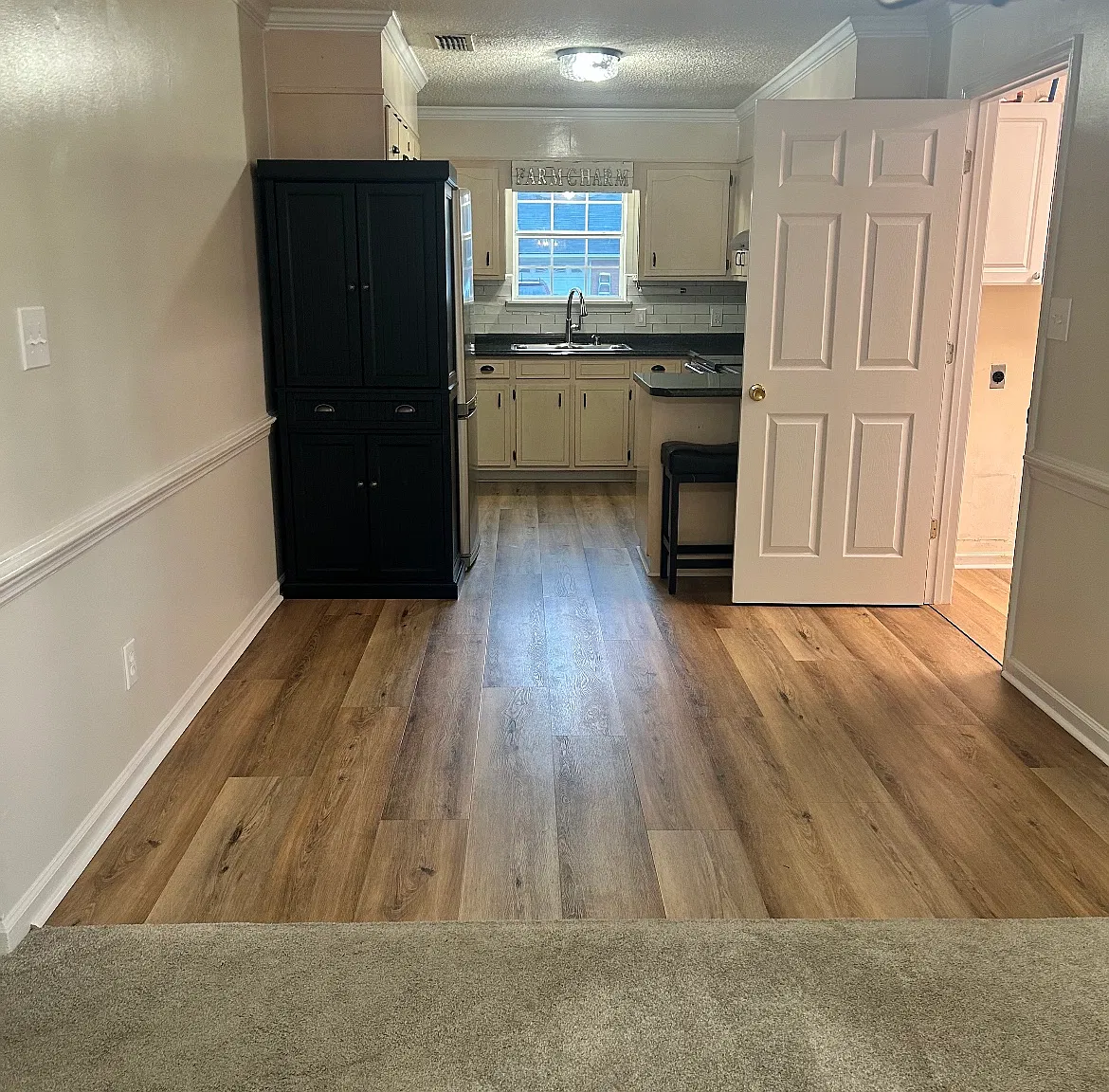 3 bed, 1437 sqft, $1,800 — Photo 3