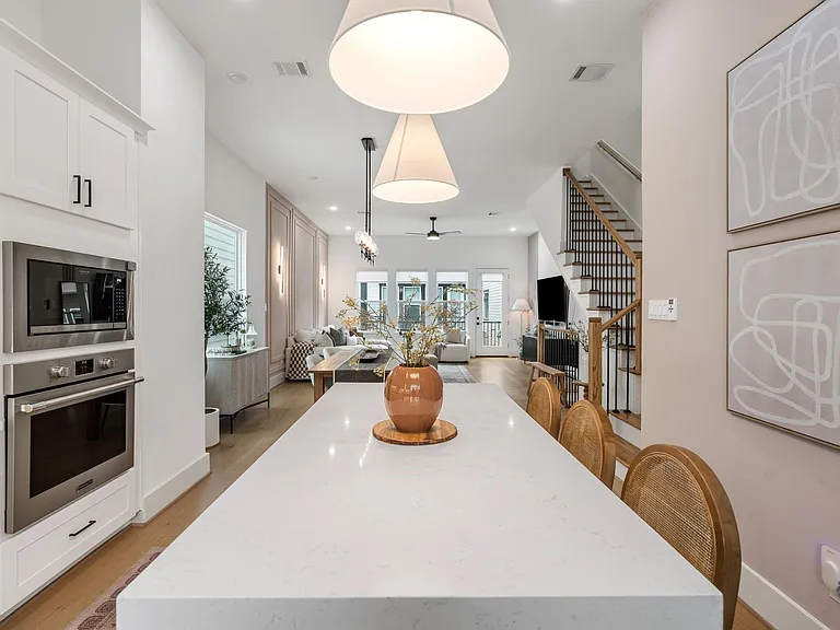 857 Fisher St #F — Photo 15
