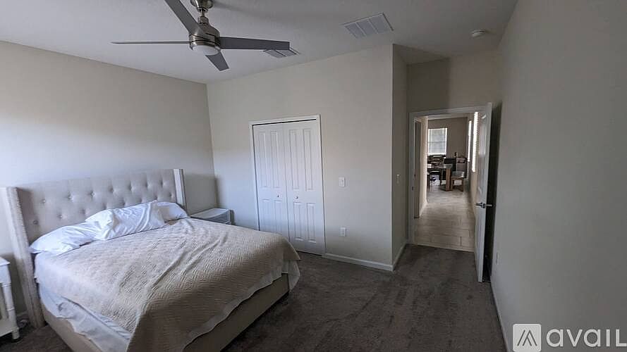 1st image of 1721 Chatsworth Cir #B