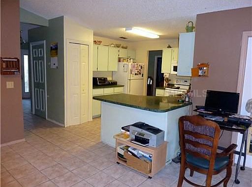 2nd image of 1140 Adeline St