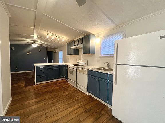 5th image of 29845 Lawrence Cir #38764