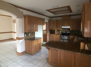 3200 San Pablo St, Mission, TX 78573