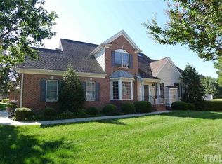 9265 Fawn Lake Dr, Raleigh, NC 27617